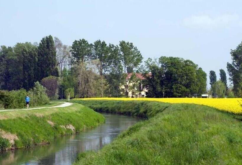 בית מלון כפרי Agriturismo Villa Selvatico