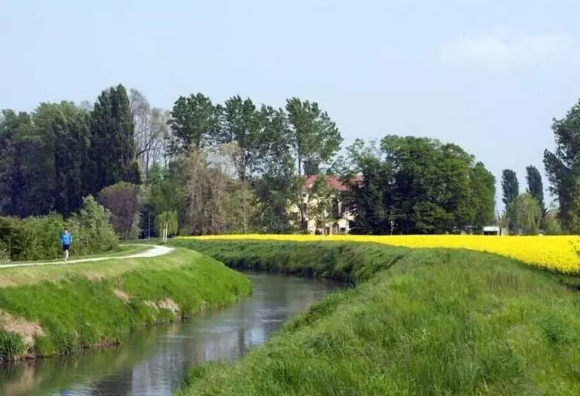 Hotelli Agriturismo Villa Selvatico