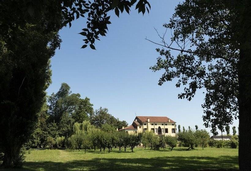 בית מלון כפרי Agriturismo Villa Selvatico