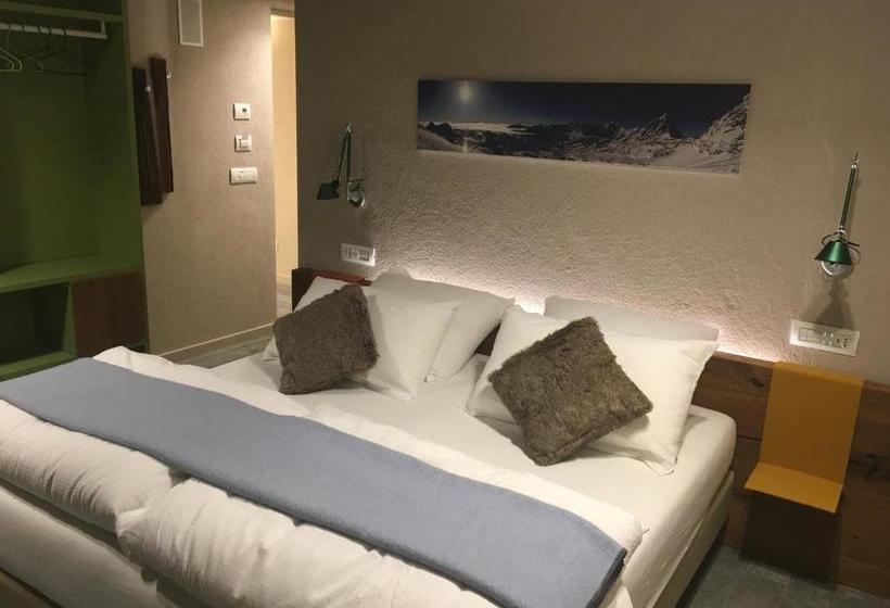 پانسیون 4478 Mountain Lodge