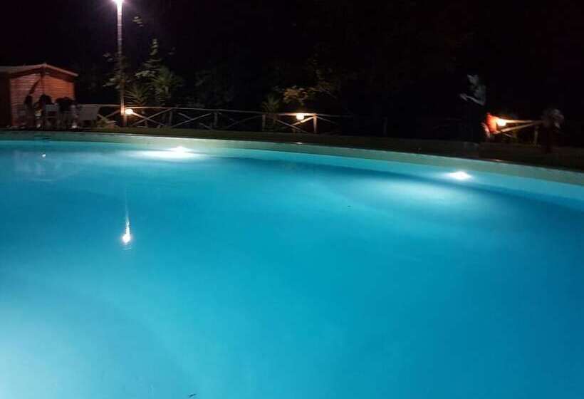 بنسيون Casale Del Vento