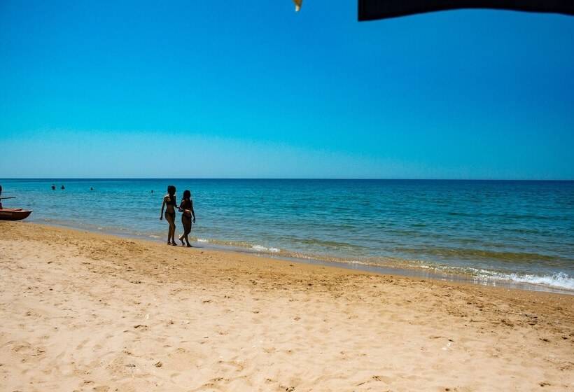 Residence Makauda Beach