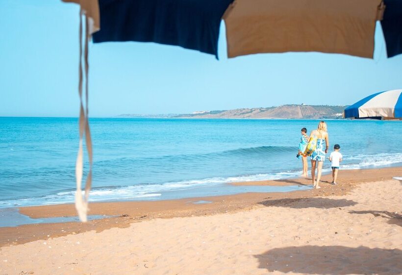 Residence Makauda Beach