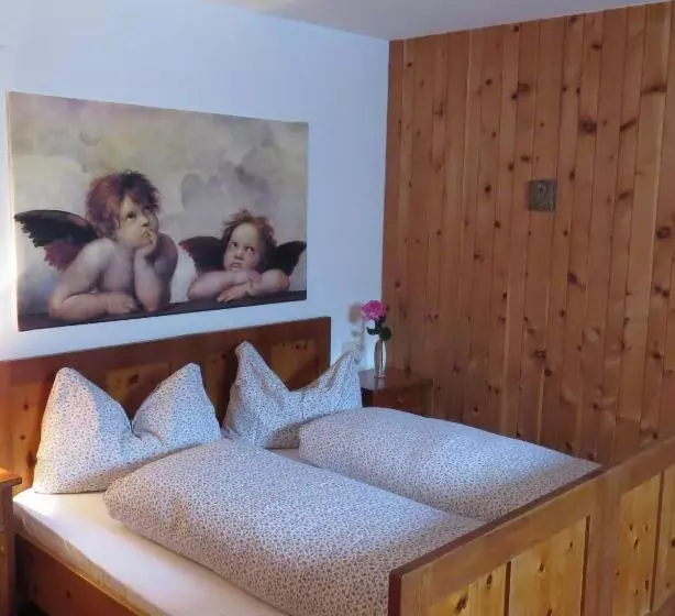 Hotelli Agriturismo Kabishof