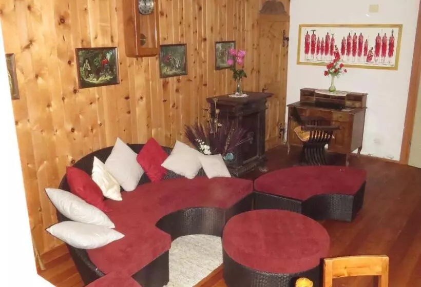 Hotelli Agriturismo Kabishof