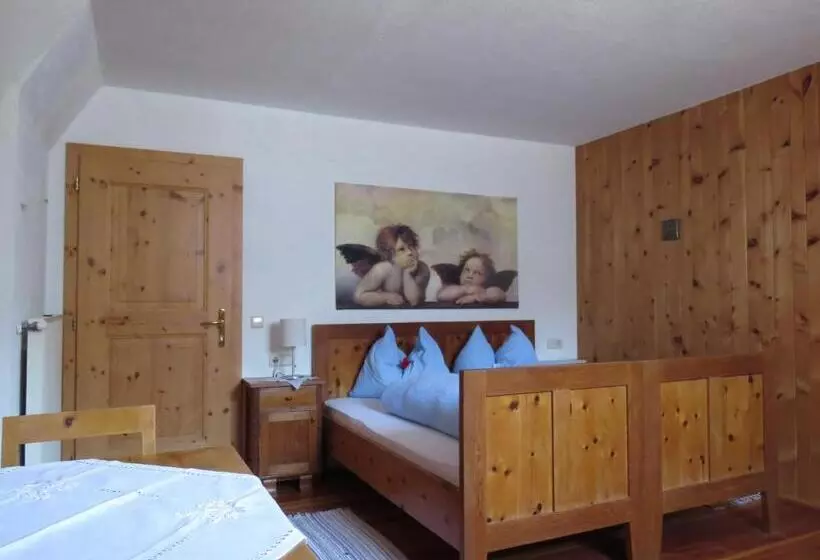 Hotelli Agriturismo Kabishof