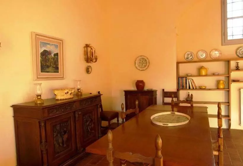 ホテル Agriturismo La Volta