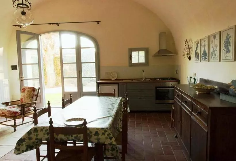 ホテル Agriturismo La Volta