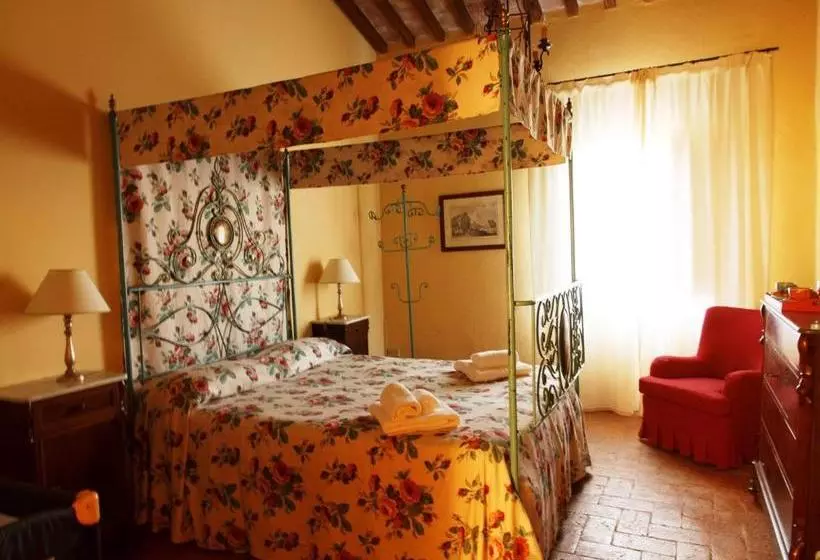 ホテル Agriturismo La Volta