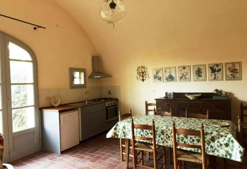 ホテル Agriturismo La Volta