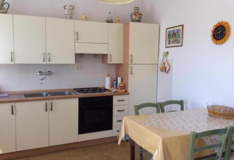 בית מלון כפרי Agriturismo Susanna E Atria