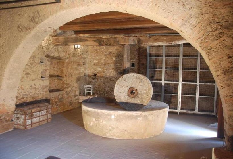 בית מלון כפרי Villa Cirimarco