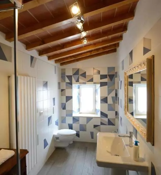 Hotelli Agriturismo Villa Iris