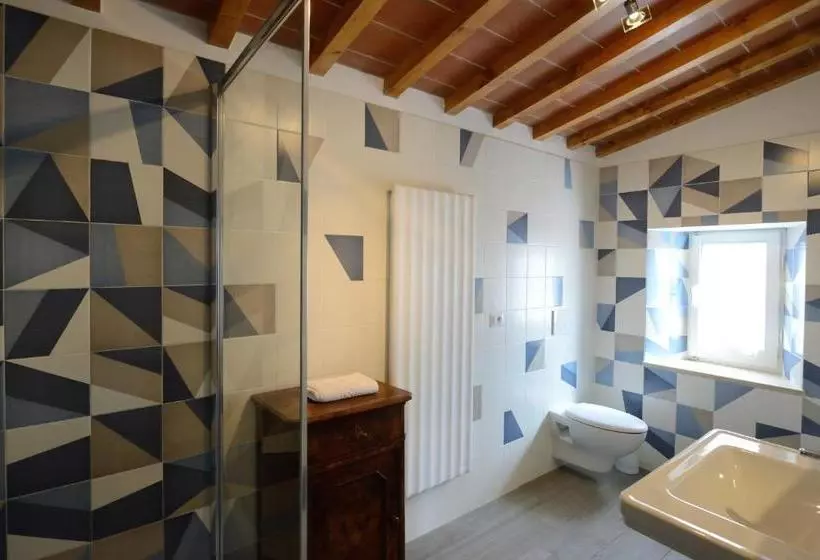Hotelli Agriturismo Villa Iris