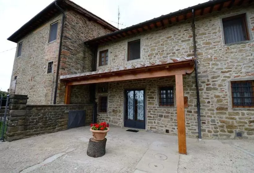 Hotelli Agriturismo Villa Iris