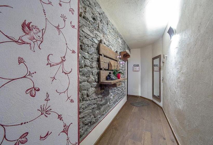 پانسیون Domus Antica Aosta