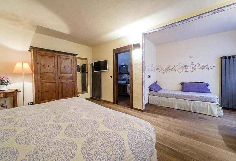 پانسیون Domus Antica Aosta