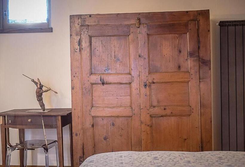 پانسیون Domus Antica Aosta