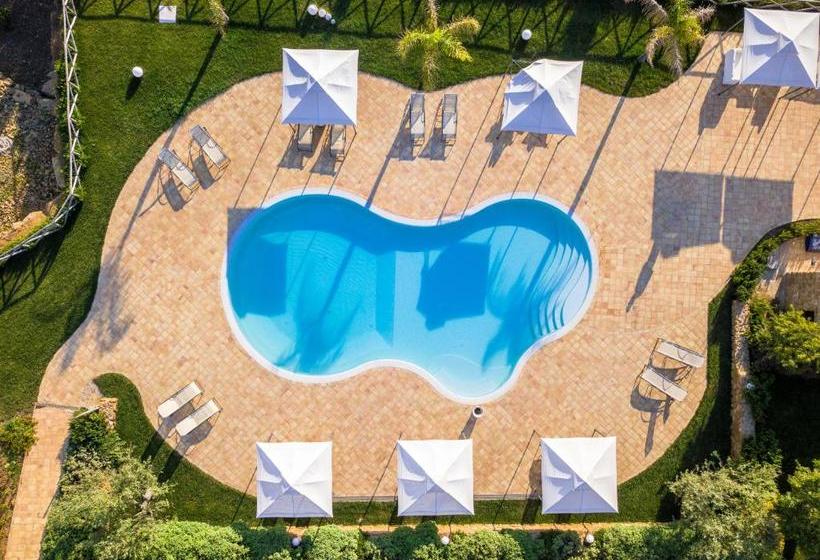 בית מלון כפרי Agriturismo Feudo Muxarello