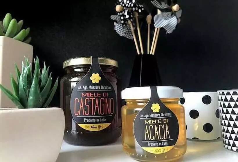 ホテル Agriturismo La Biandrina