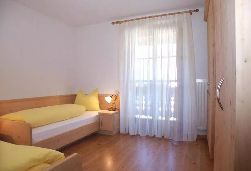 هتل Apartments Feldsagerhof