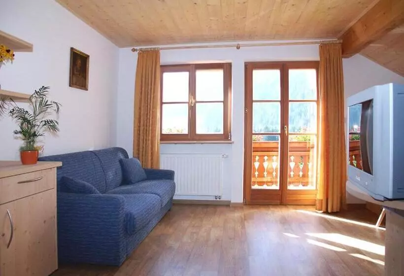 هتل Apartments Feldsagerhof