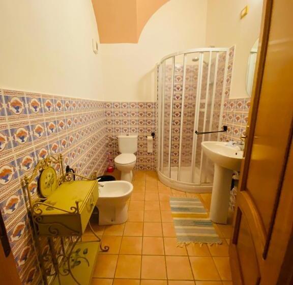 Antica Dimora Biancospino   Bosa Centro   Appartamento 6