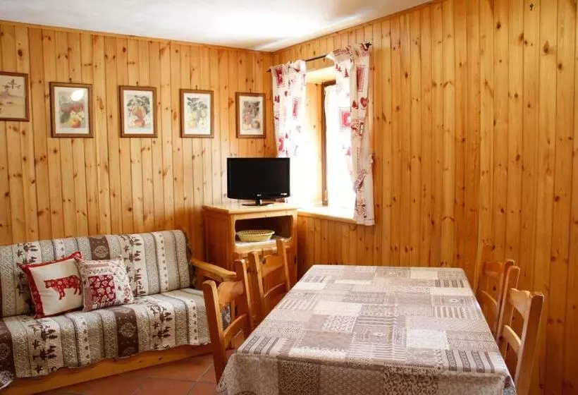 Casa Chamonin