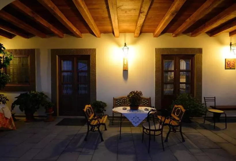 هتل Agriturismo La Casuccia