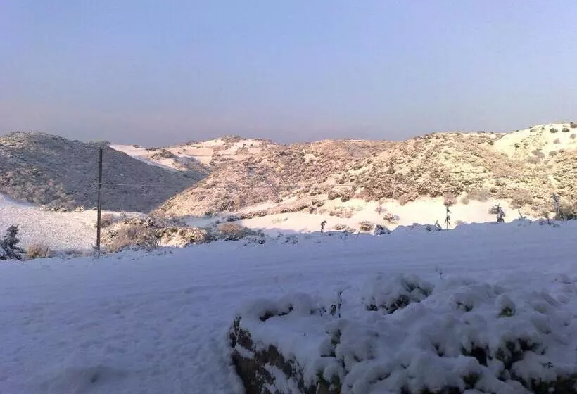 هتل Agriturismo Sa Tanca Noa