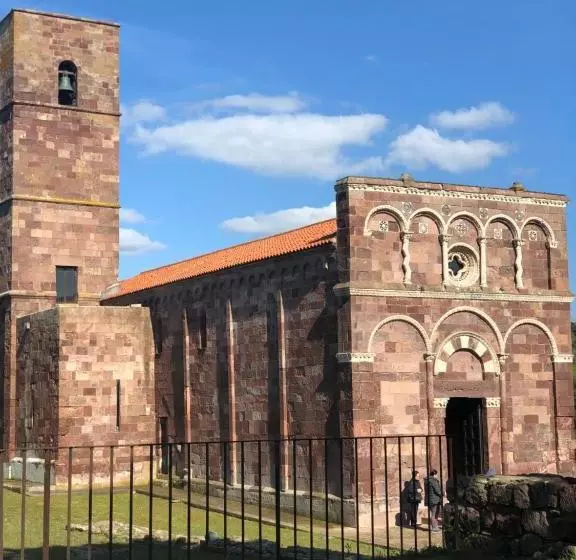 هتل Agriturismo Sa Tanca Noa