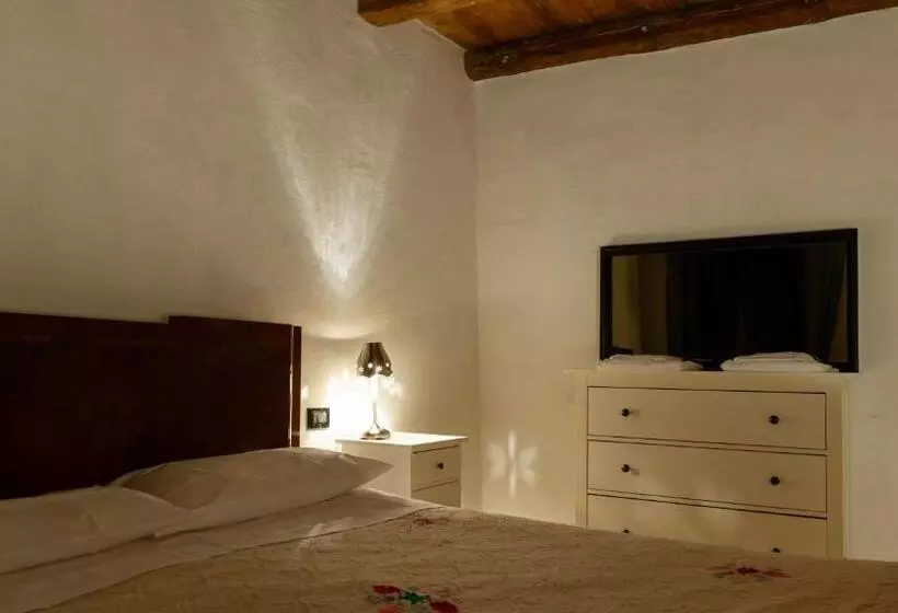 هتل Agriturismo Trebisonda Country Resort