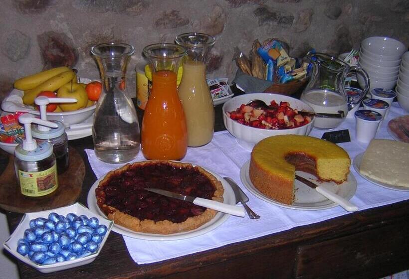 ホテル Agriturismo Trebisonda Country Resort