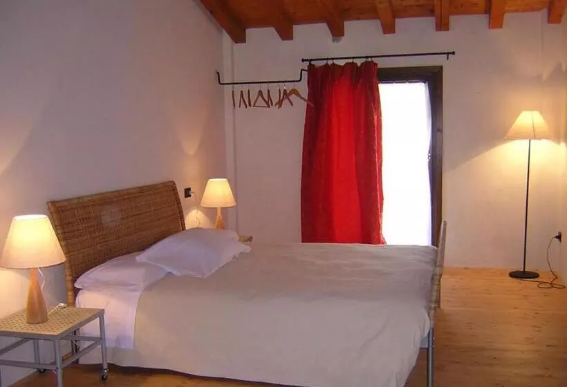 هتل Agriturismo Trebisonda Country Resort