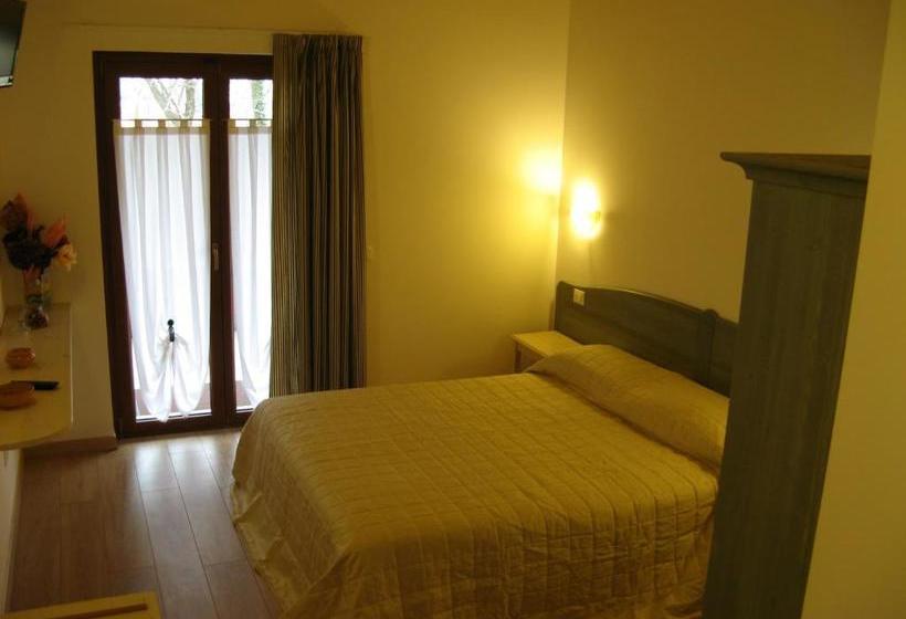 فندق Bosco Romagno