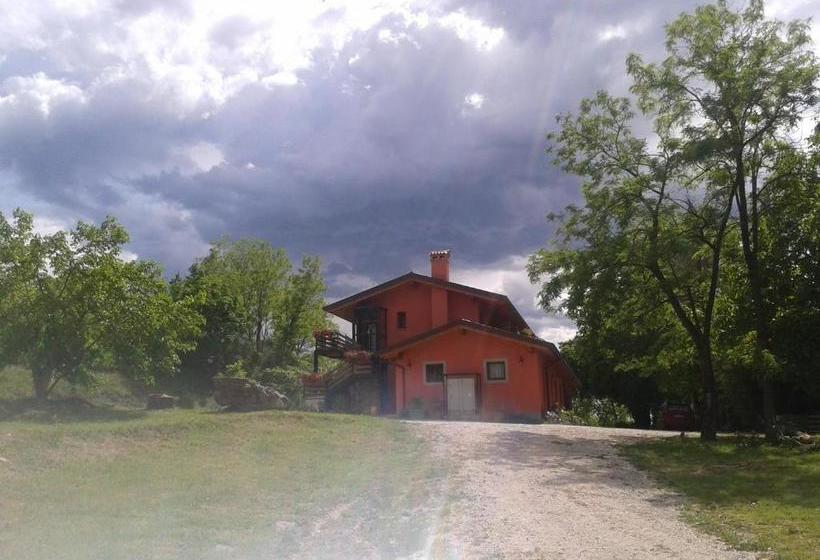 فندق Bosco Romagno