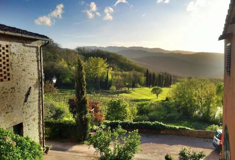 Hotelli Podere Capitignano