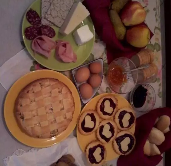 هتل Agriturismo Cascina Aguzza