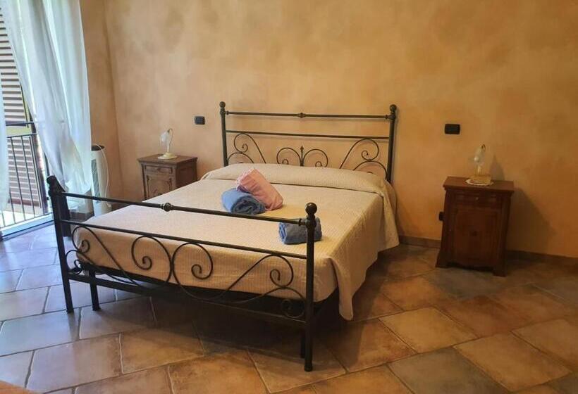 ホテル Agriturismo Cascina L Arché