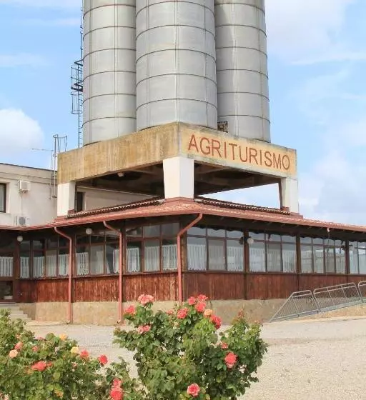 هتل Agriturismo Silos Agri
