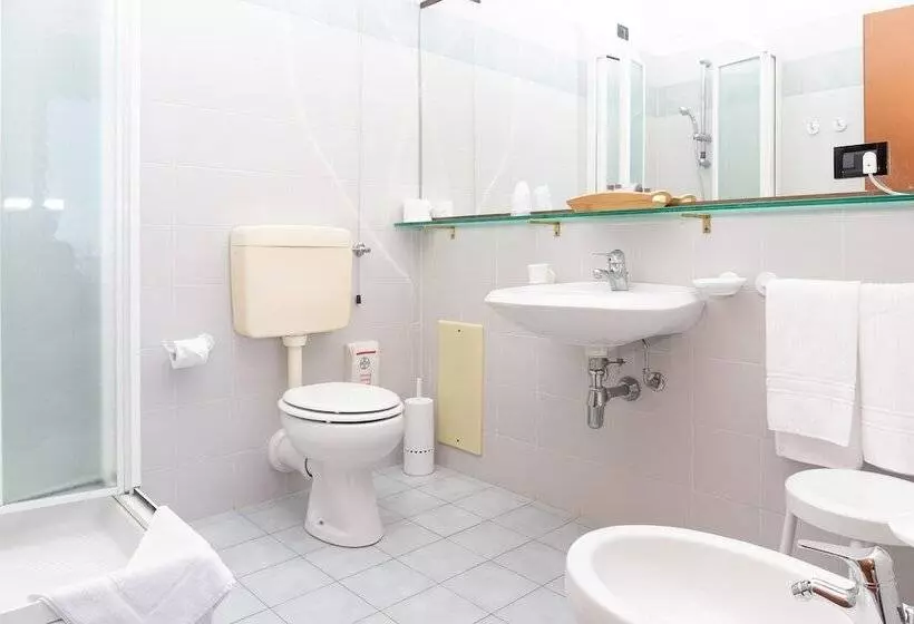 هتل Albergo Sacro Monte Varese