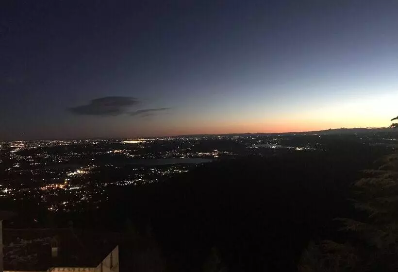 هتل Albergo Sacro Monte Varese