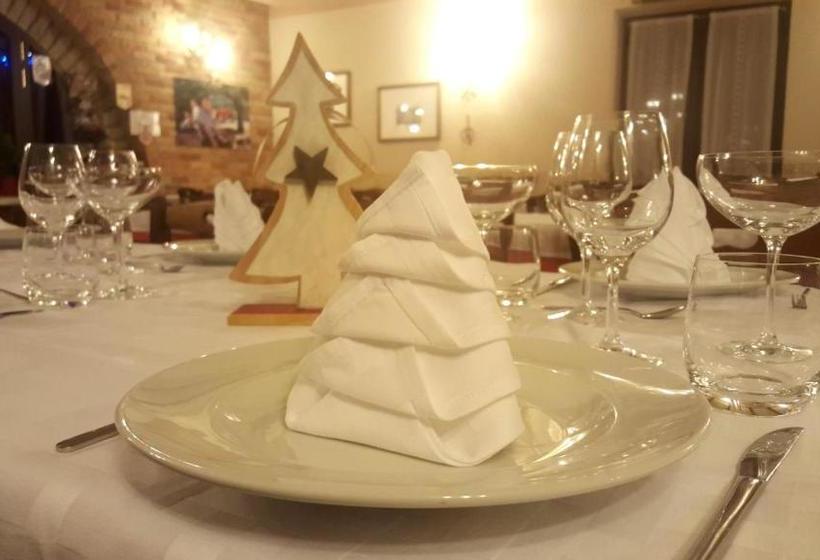 ホテル Agriturismo Cascina L Arché