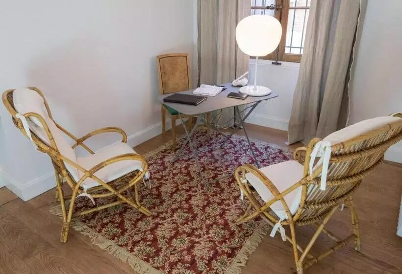 Majatalo La Cour Verte