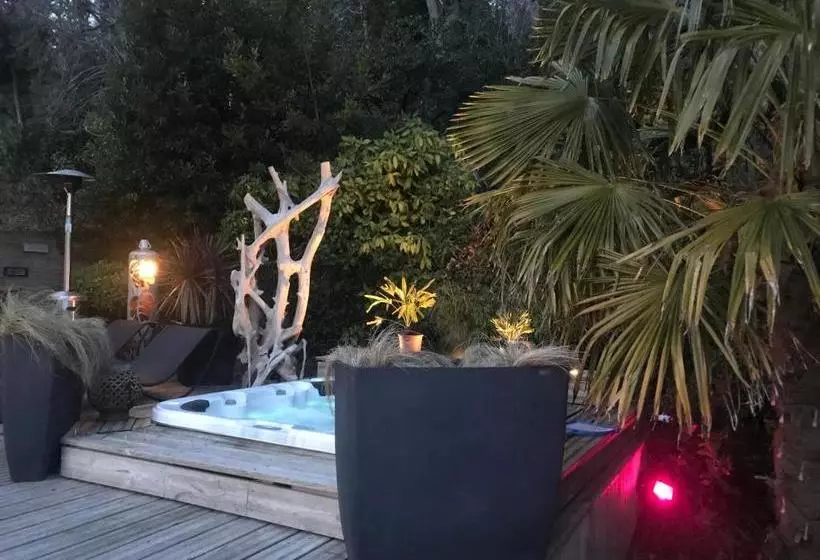 ペンション La Villa Margot
