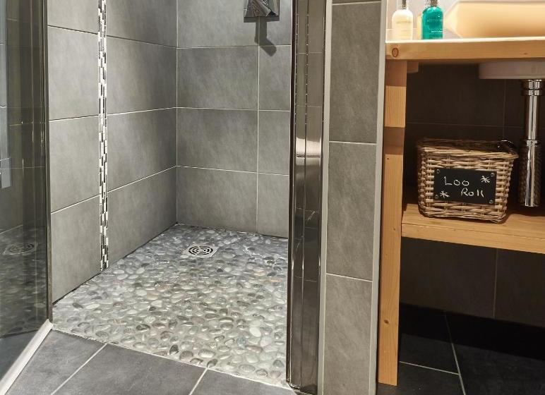 تختخواب و صبحانه Chalet Virolet