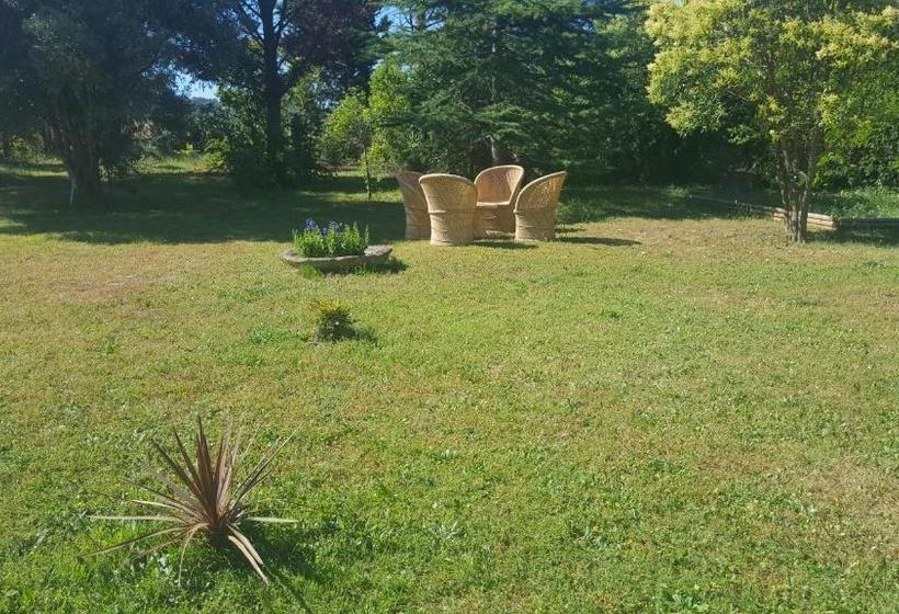 Пансион Aux Oliviers