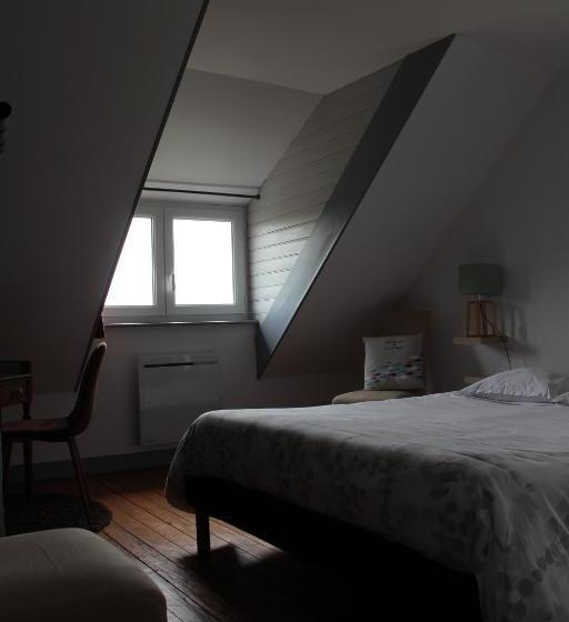 פנסיון L' Abri Cotier