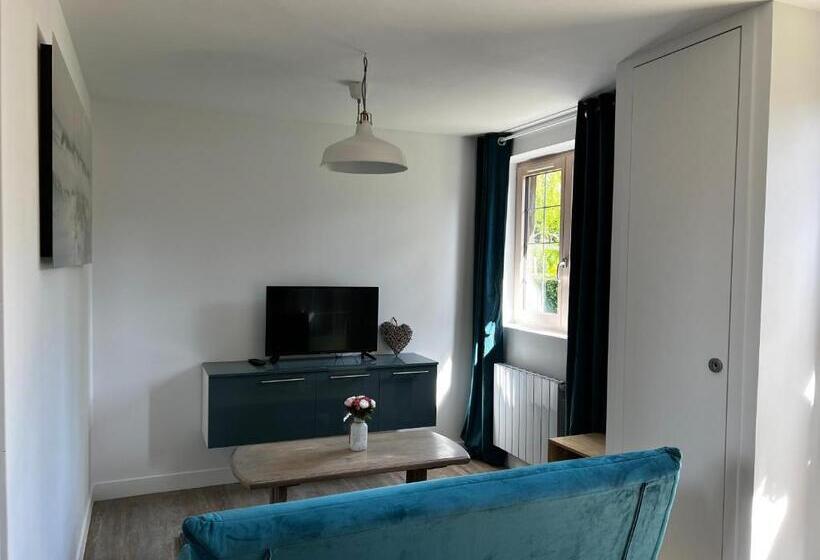 بنسيون Le Petit Pressoir