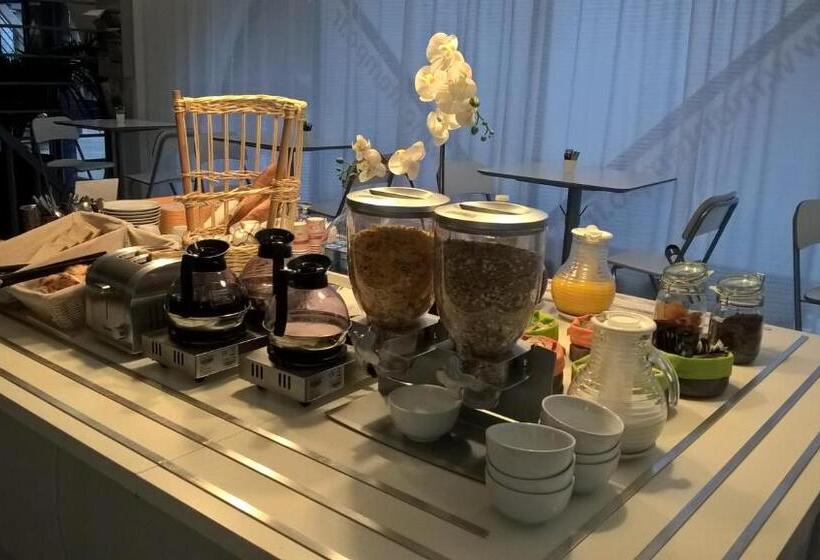 Montempô Apparthôtel Evry